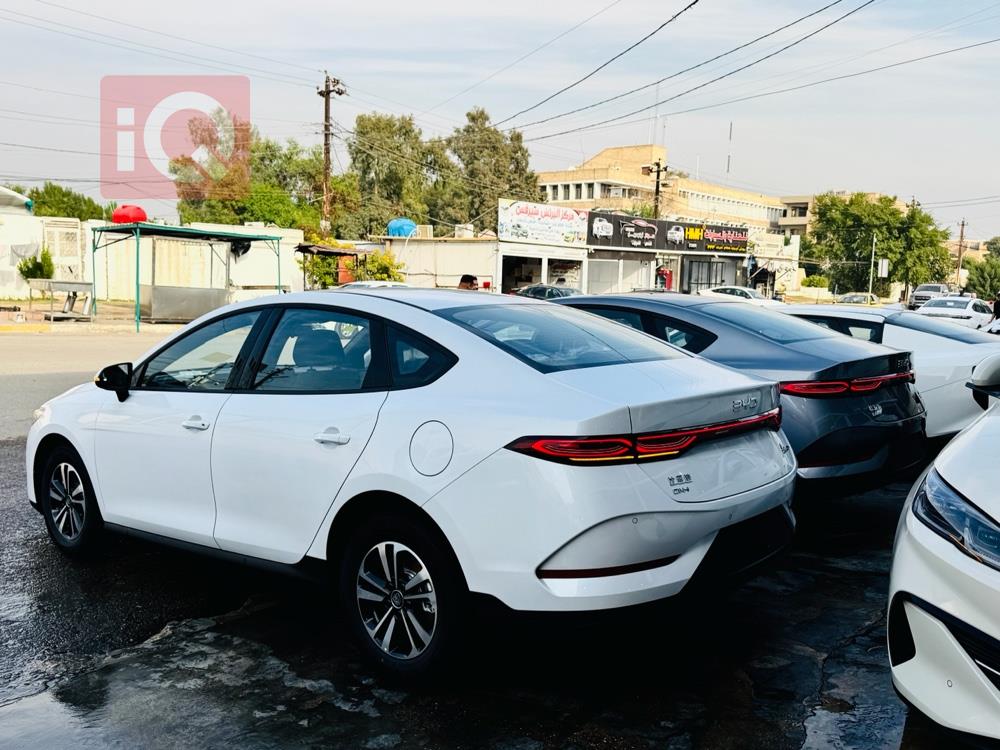 بي واي دي Qin Plus